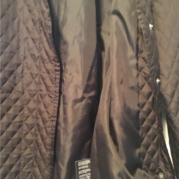 Laura Petites snap closure light jacket. Black with silver snaps. - Picture 3 of 3